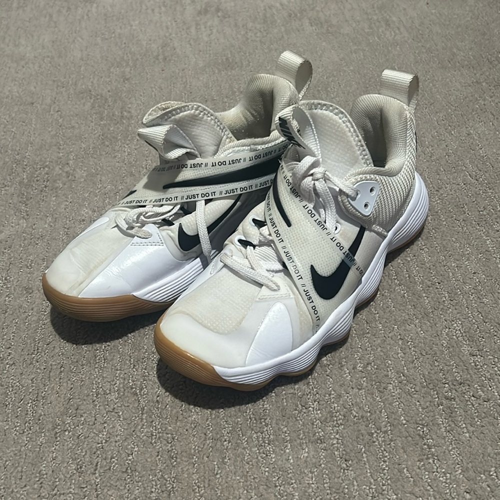 Nike hyperset woman’s size 7.5